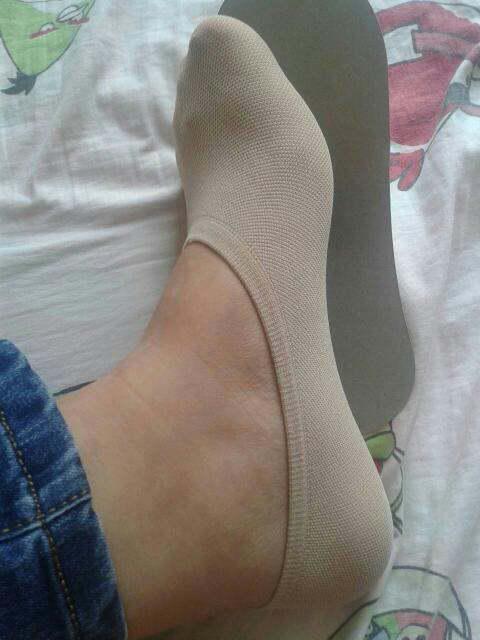 告訴你們,男人們是不是愁夏天穿什么襪子,我覺得船襪也可以哦,你們覺得呢